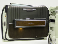 The Classic Motor Company - 1967 Lincoln Continental 7Y86G806920 - Cameo Green - Studio